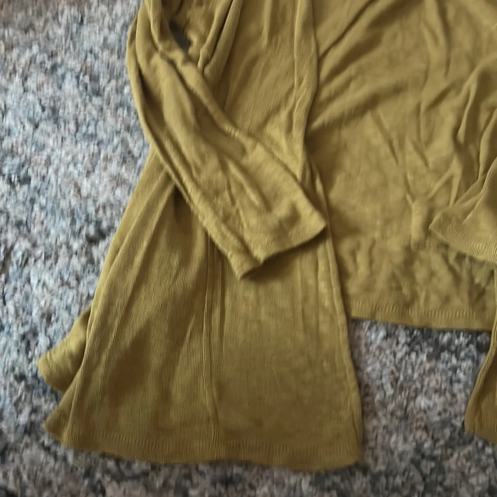 LOGO by Lori Goldstein Yellow Waterfall Cardigan - Picture 5 of 12